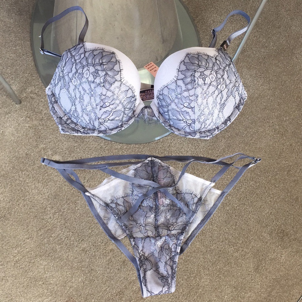 Rare 2-Piece Matching Victoria Secret Set